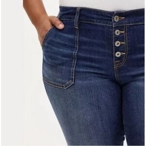 Torrid Button Fly Mid Rise Skinny Jean Size 16 Square Pockets Stretch
